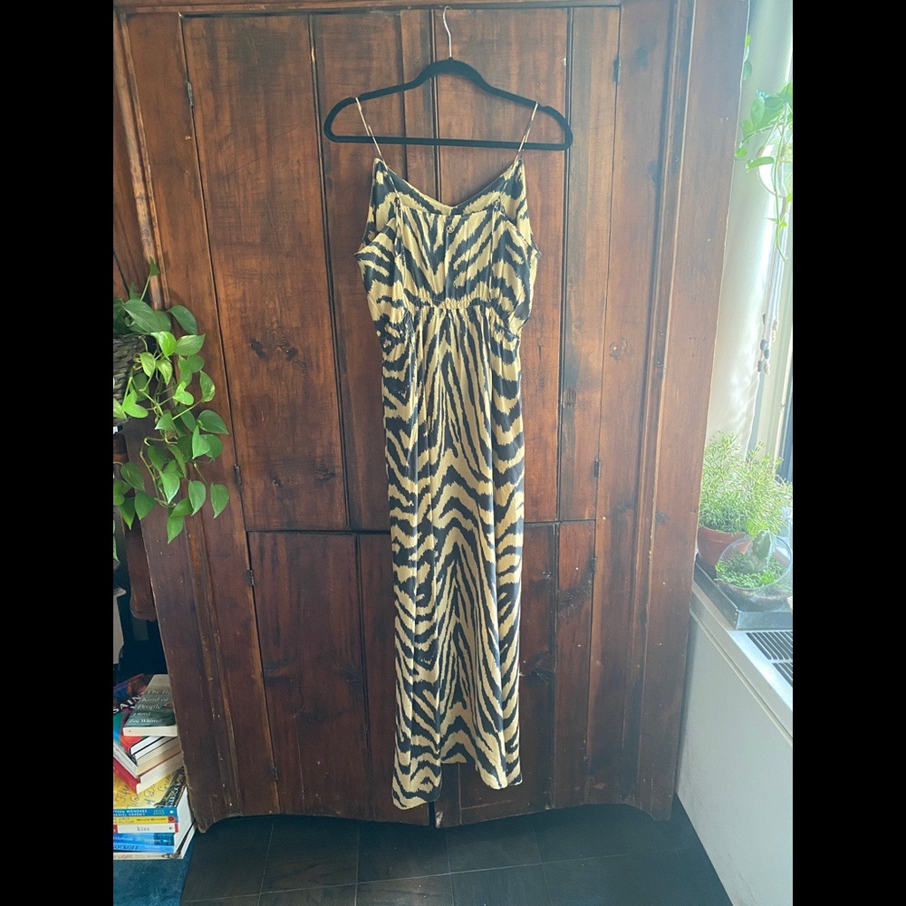 Vix Paula Hermanny Cape Karine Long Dress - Picture 3 of 8